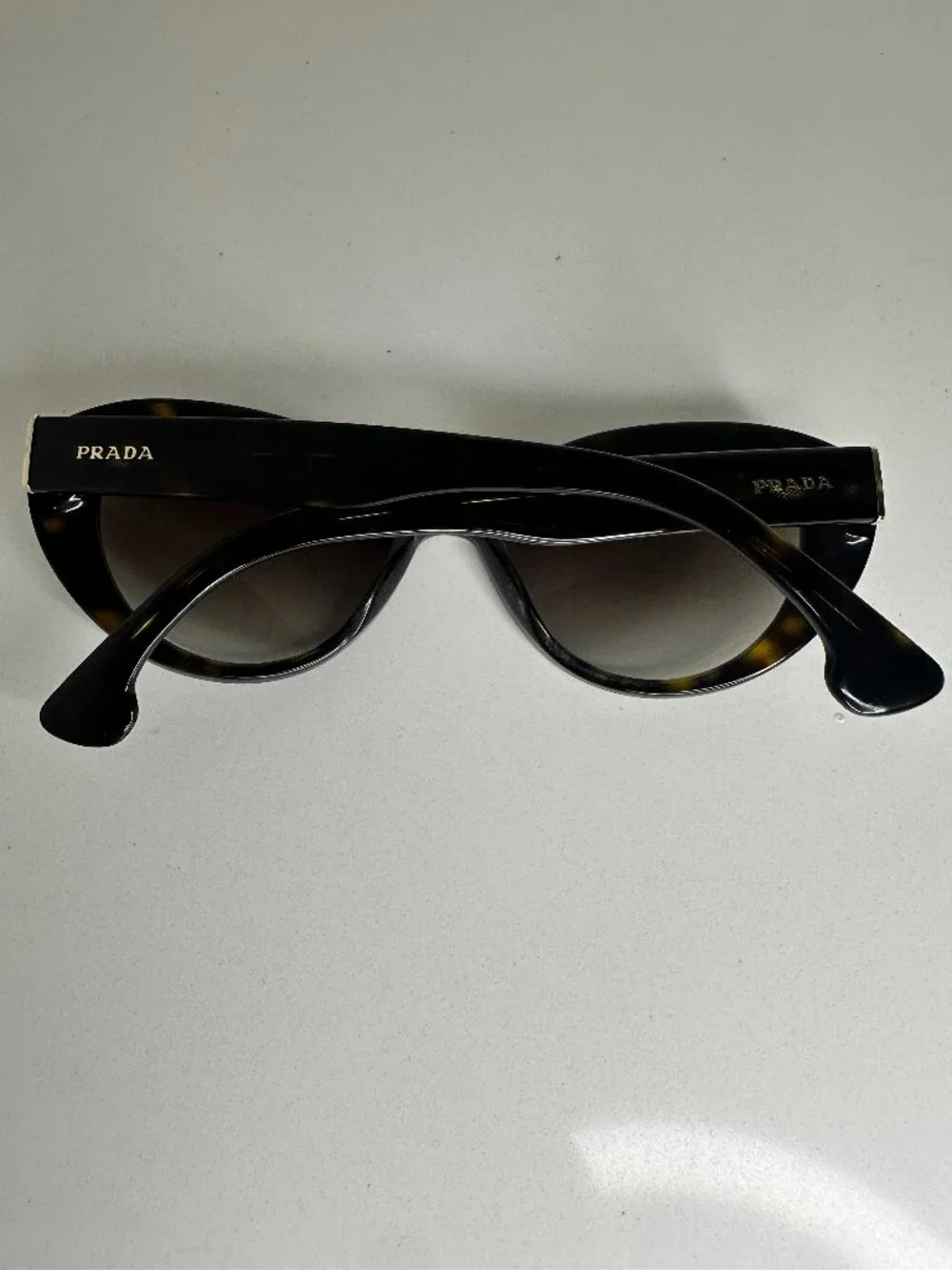 Prada Women’s Tortoise Oval Sunglasses Gold Logo Made in Ita